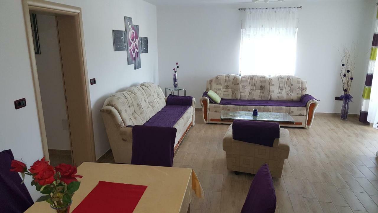Apartment Rose Пула Екстер'єр фото