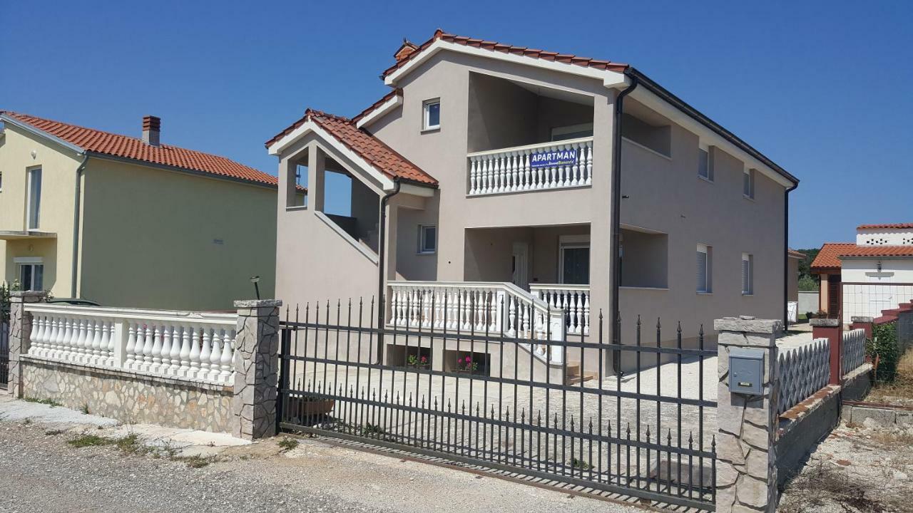 Apartment Rose Пула Екстер'єр фото