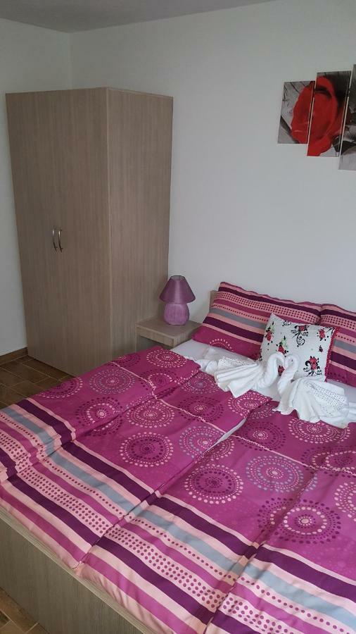Apartment Rose Пула Екстер'єр фото