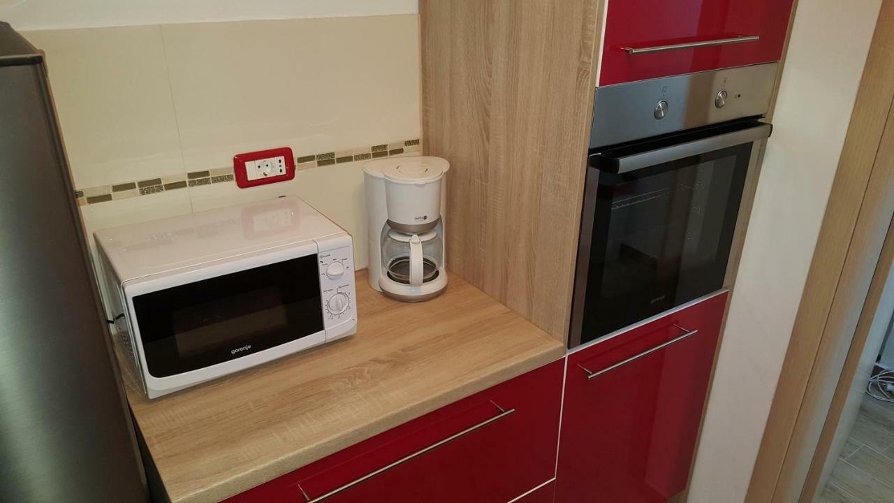 Apartment Rose Пула Екстер'єр фото